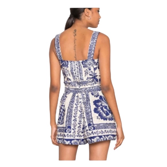 Women’s Rachel Zoe LINEN COBALT BLUE
WHITE FLORAL PINEAPPLE garden Farm • size 6 - Picture 5 of 16